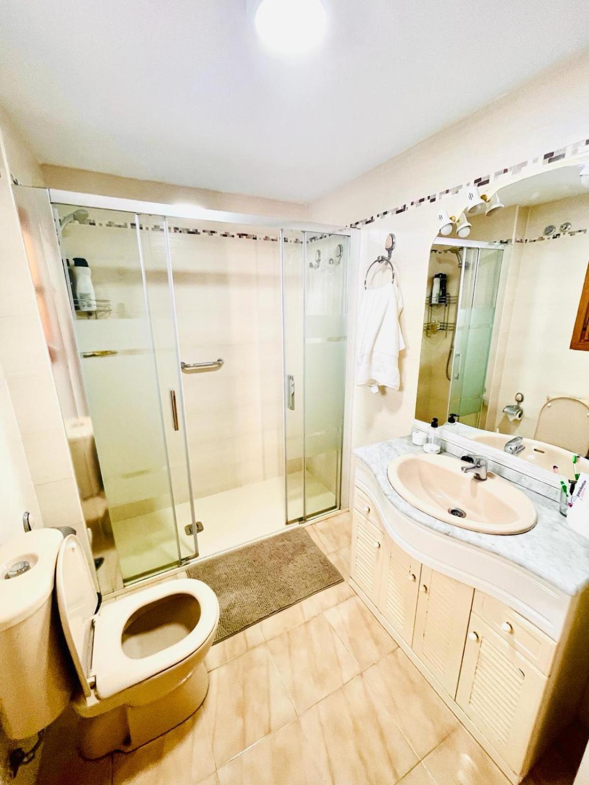 Apartamento Centro Torremolinos Con Solarium Dış mekan fotoğraf